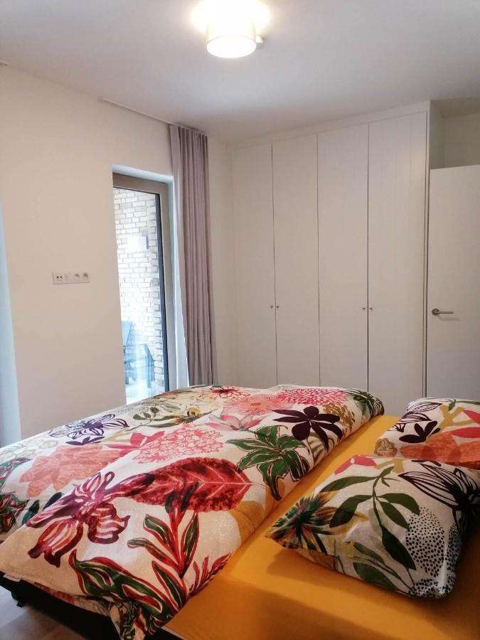 Bartine - Modern And Spacious Flat Near The Sea, Free Parking Space Oostende Exterior foto