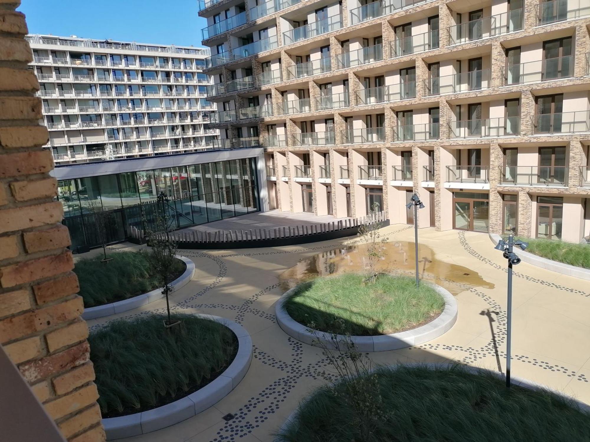 Bartine - Modern And Spacious Flat Near The Sea, Free Parking Space Oostende Exterior foto